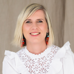 Brigitta_Varga_portrait_brandmore